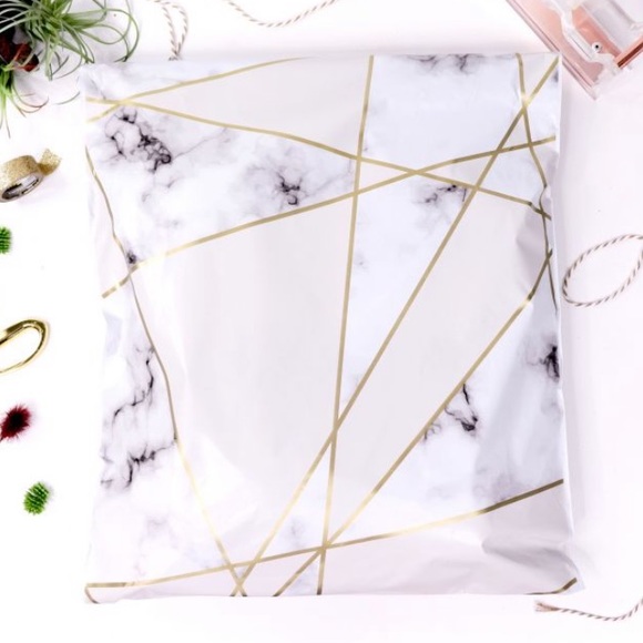 Other - LAST SET🎉20 White Marble Poly Bags perfect for Winter 2025
